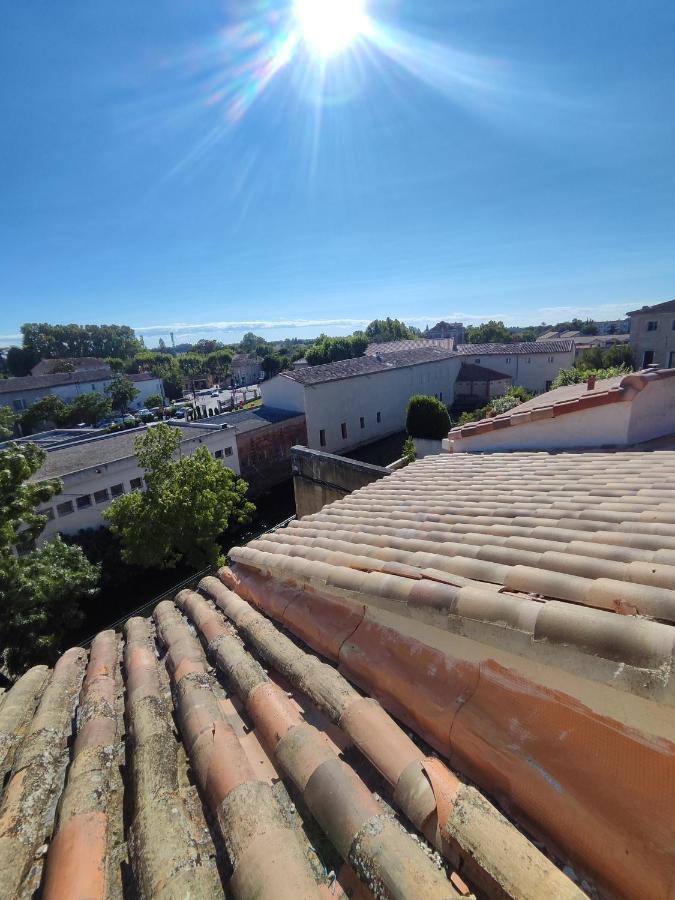 De Charme Sur La Sorgues * LʼIsle-sur-la-Sorgue
